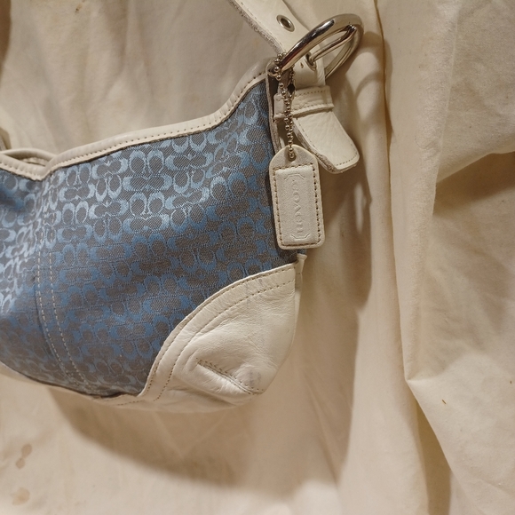 Coach mini hobo - Picture 3 of 10